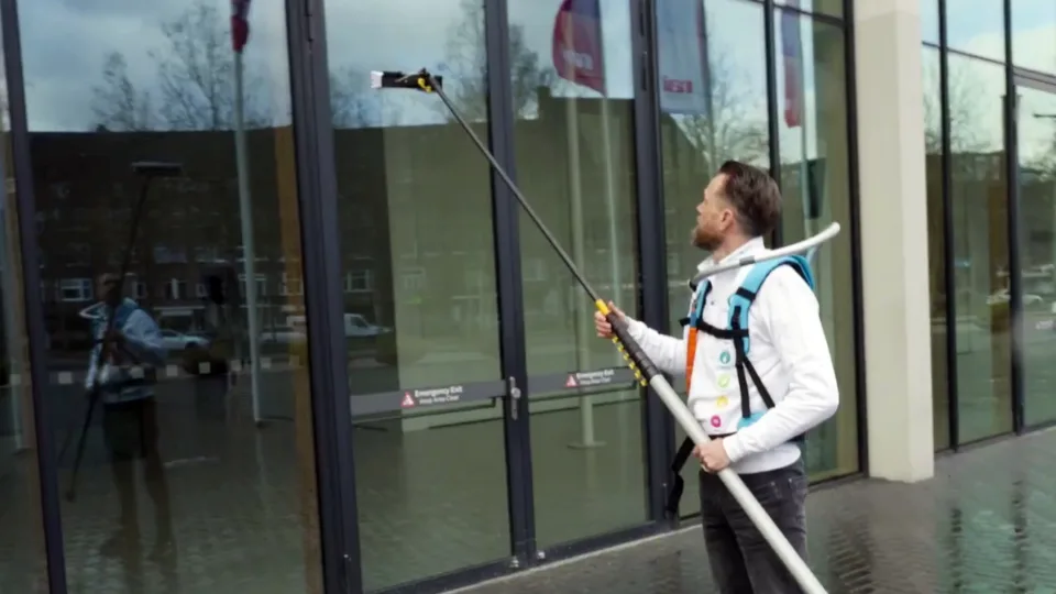 I suit Pro AIA award tumb